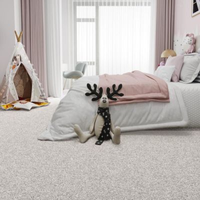 plush carpets in a kids bedroom